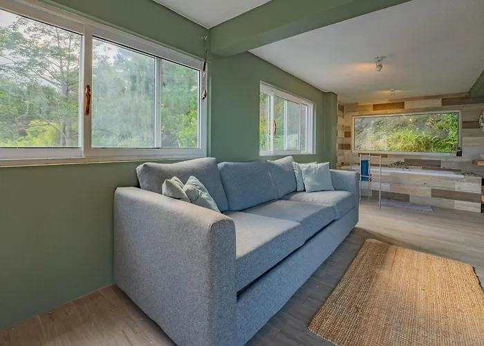 Flores Garden Retreat * Санта-Круш-даш-Флориш