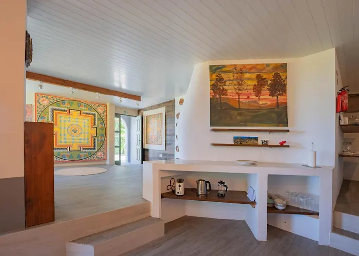 Flores Garden Retreat Дом отдыха