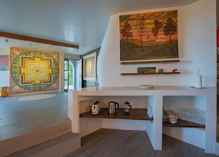 Дом отдыха Flores Garden Retreat