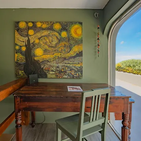 Flores Garden Retreat בית נופש סנטה קרוז דאס פלורס